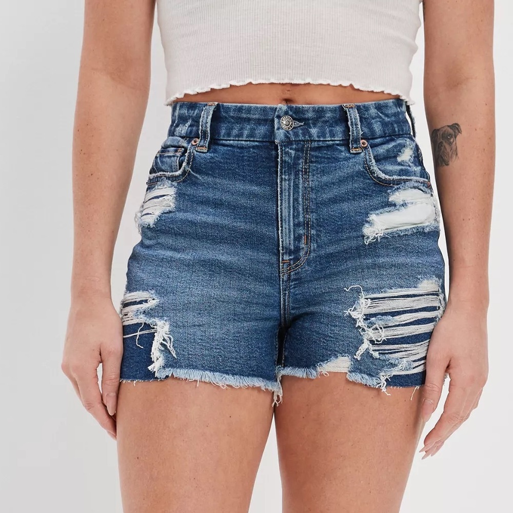 AE mom shorts